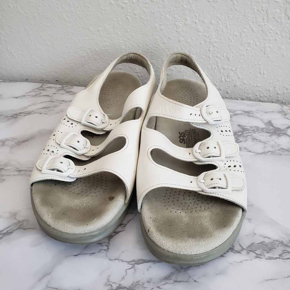SAS white triple buckle wedge comfort sandal - Picture 2 of 7